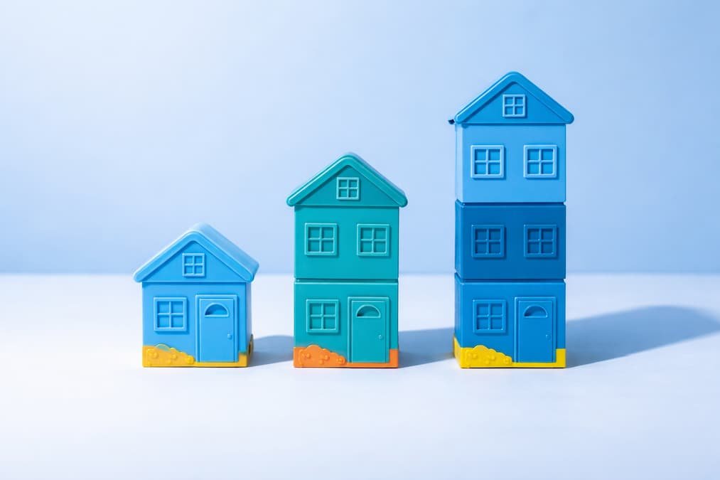 Agence immobilière au Bénin accompagnant un client pour l’achat d’un bien